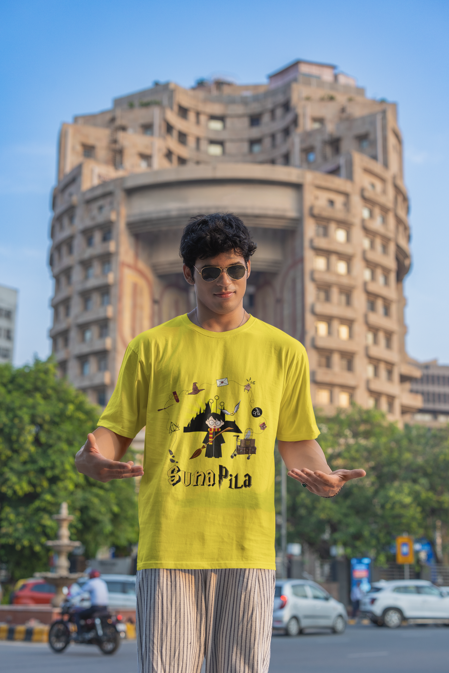 Sutar Pila- Oversized Fit